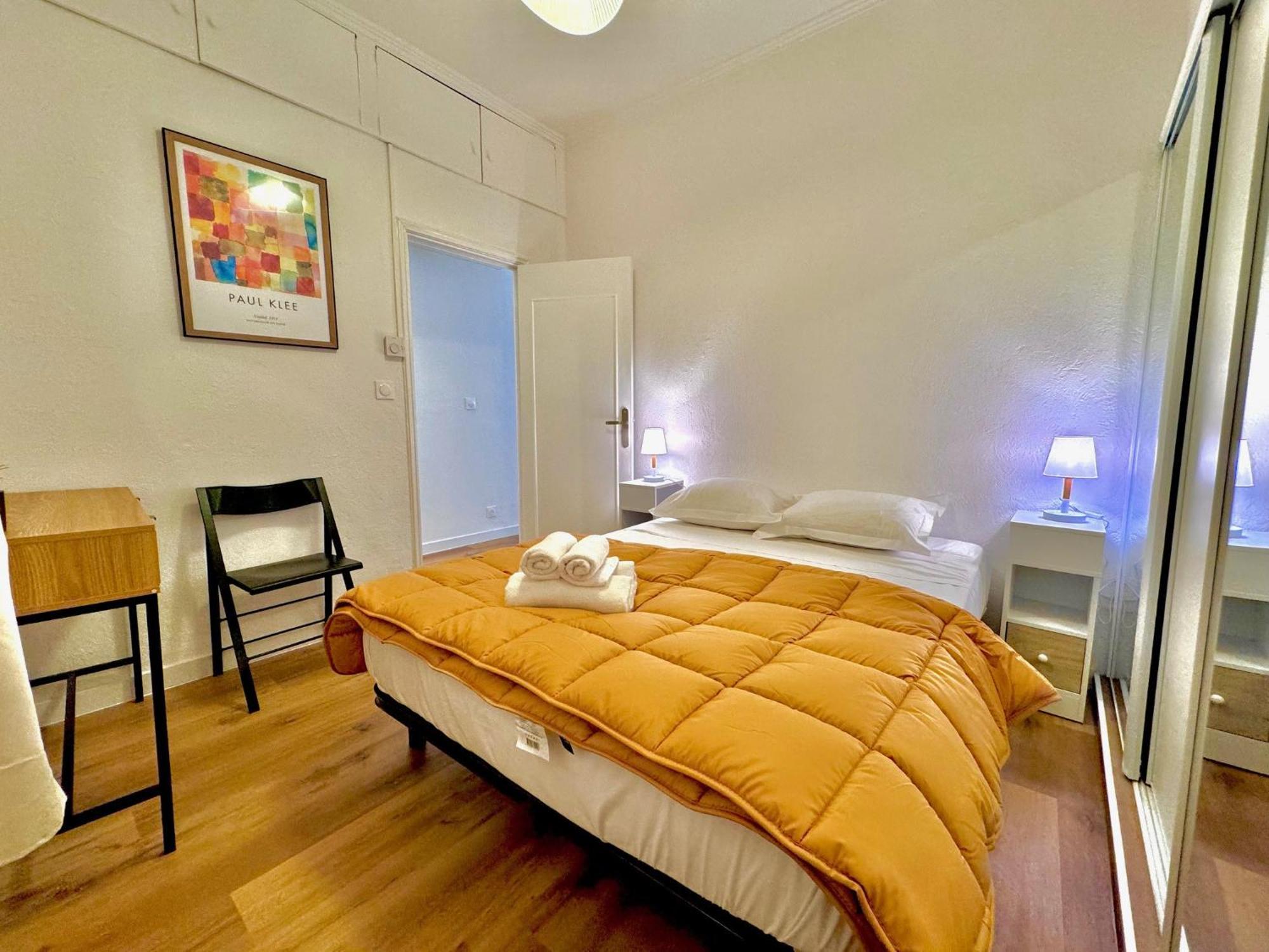 Riviera: Old Town Grand Near Promenade * Nice